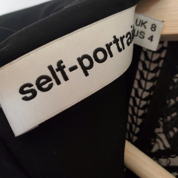 Self Portrait Size 4 Lacey Blouse Mock Neck - Picture 6 of 6